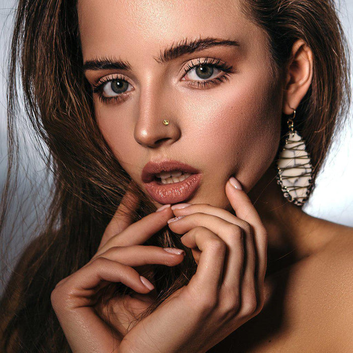 14kt Gold Crown Nose L Bend 20G