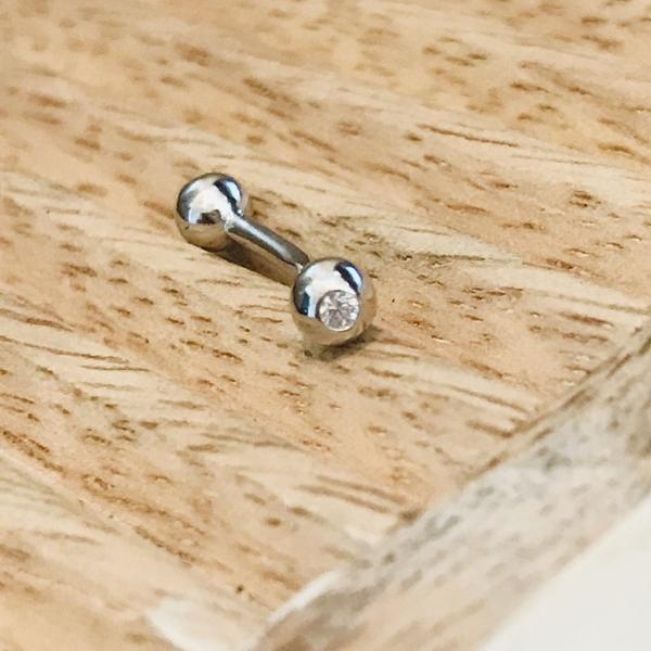 14kt Gold Gem Curve 16G 8mm