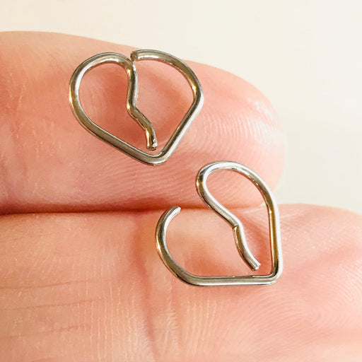 Broken Heart Ring 16G