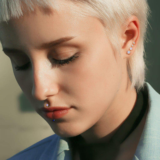 Threadless Prong Opal Labret