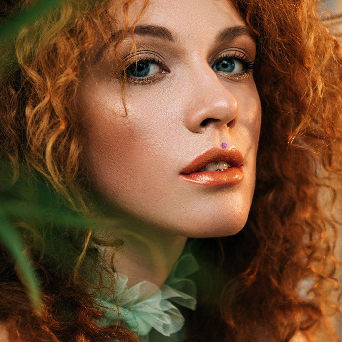 Titanium Prong Opal Ball Labret