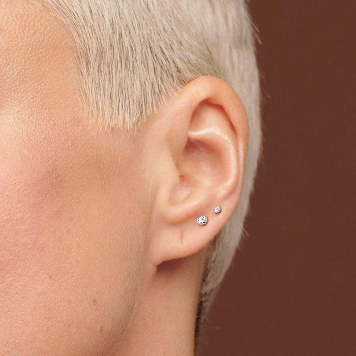 Titanium Prong Threadless Cartilage Bar